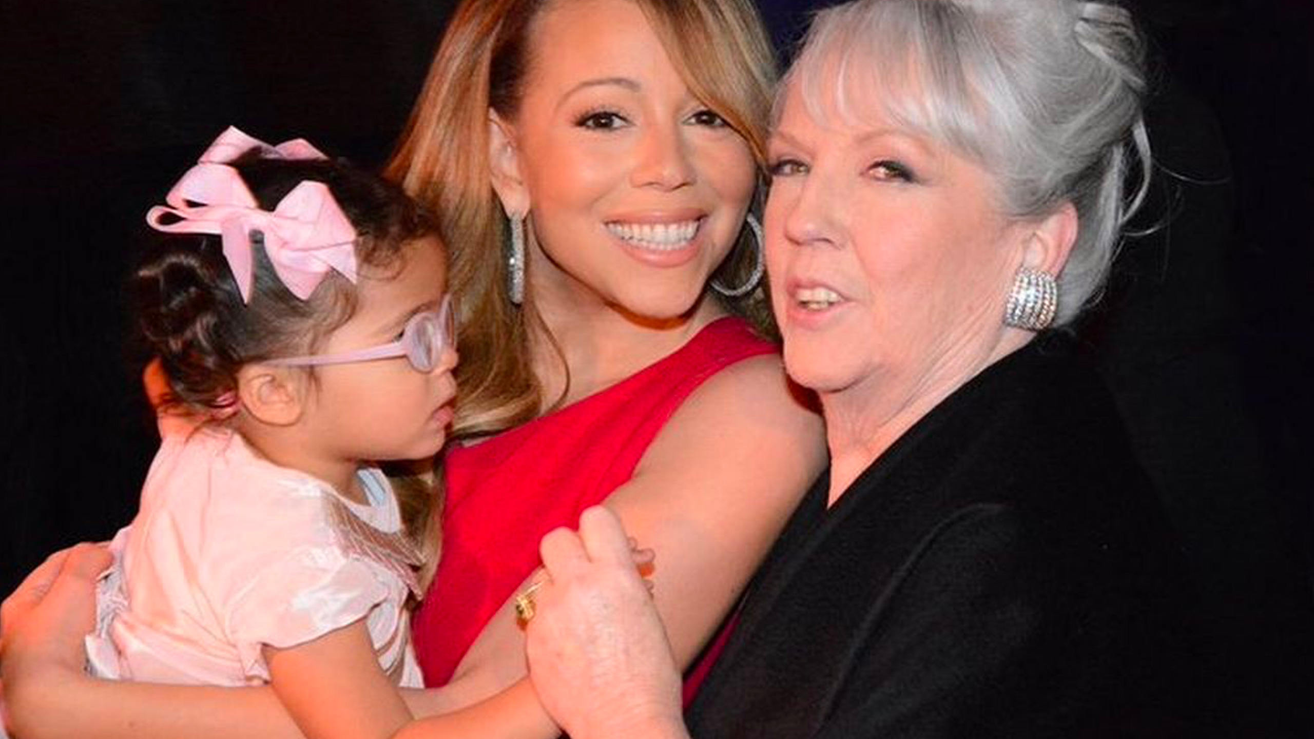 Mariah Carey Suffers Tragic Loss of Mother and Sister on the Same Day